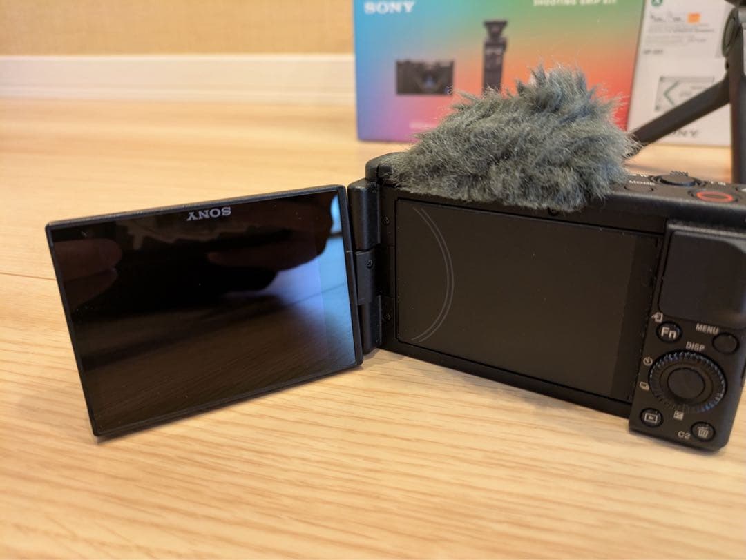 【ブイログ初心者向け！】SONY ZV-1 グリップキット