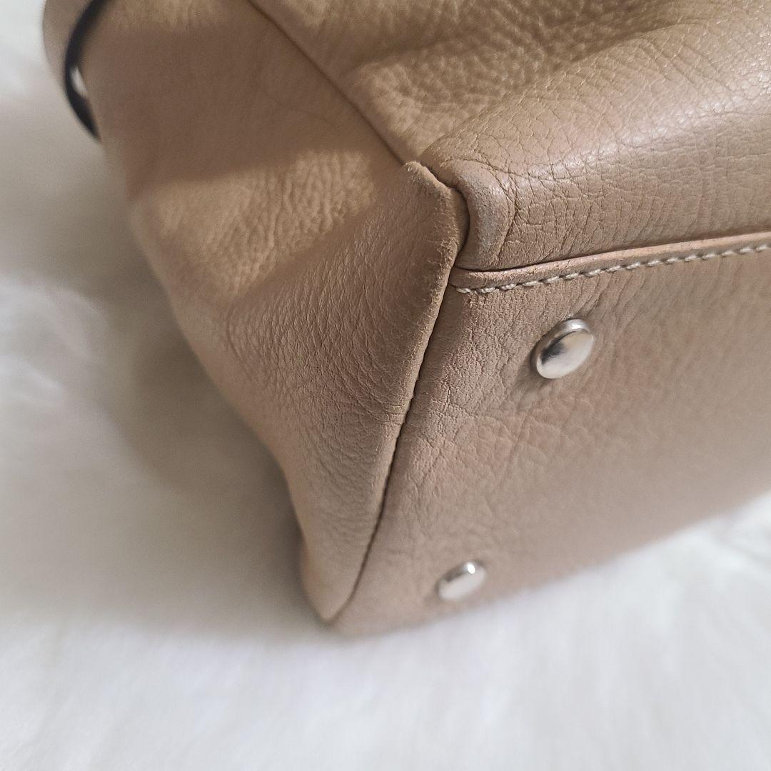 【美品】 土屋鞄 シボ革 レザーハンドバッグ ベージュ 上品 通勤 トート 軽量