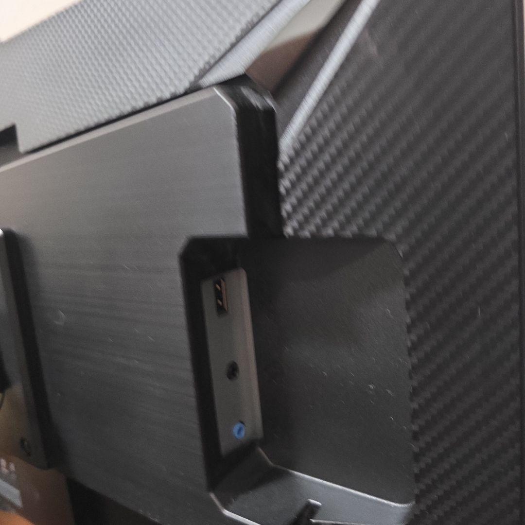 GigaCrysta モニター 本体