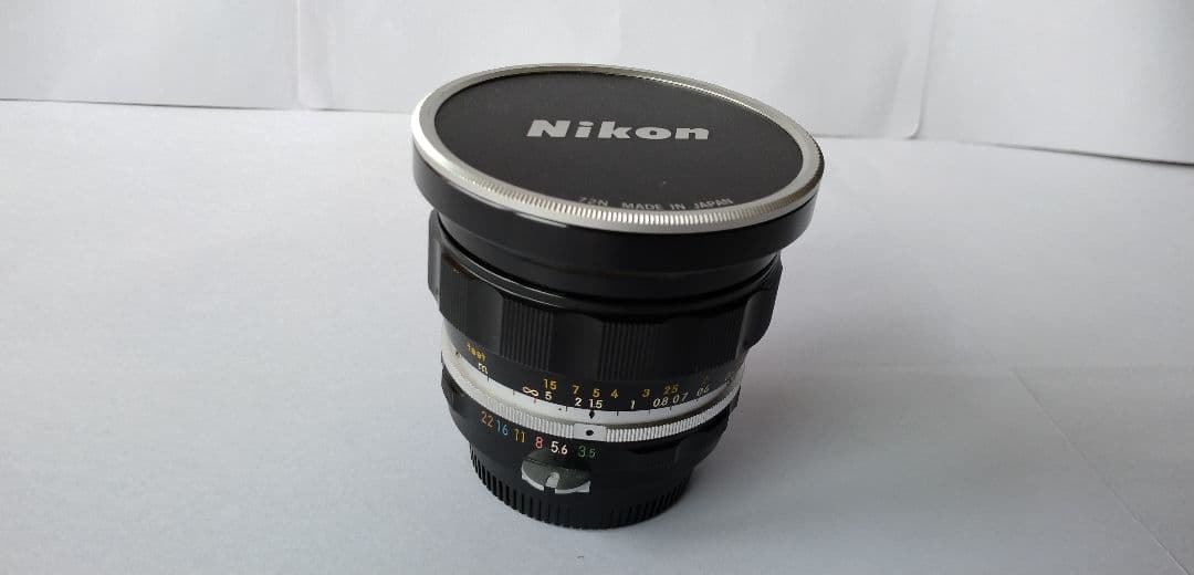 ニコン NIKKOR 20mm f/3.5 美品