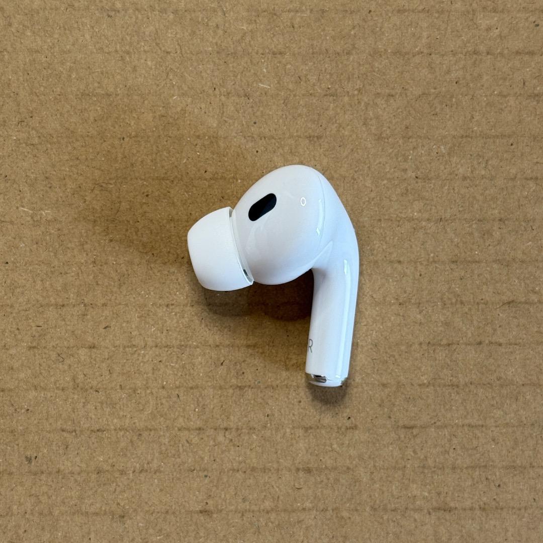 【美品】AirPods Pro 第2世代 右耳のみ USB-C 純正 A3047