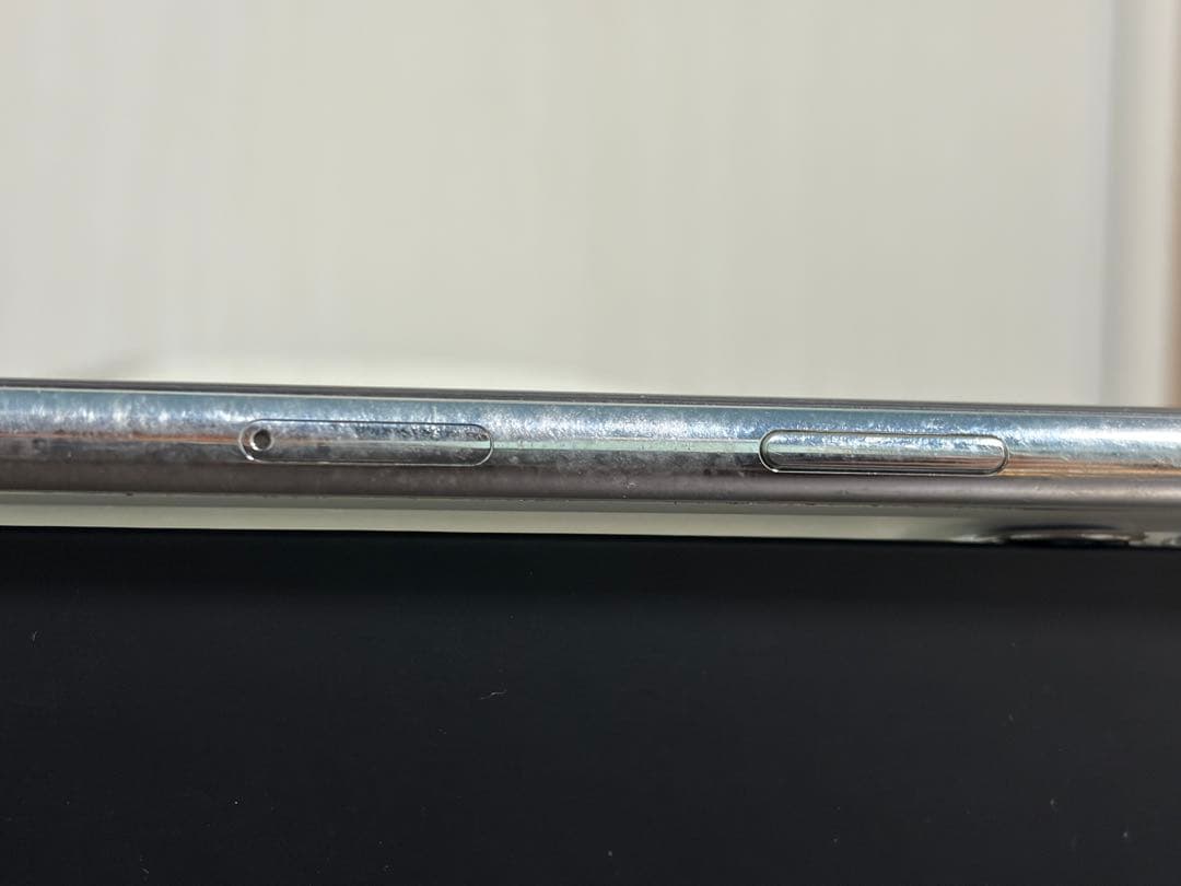 iPhone 11 Pro Max 256GB シルバー SIMロックなし