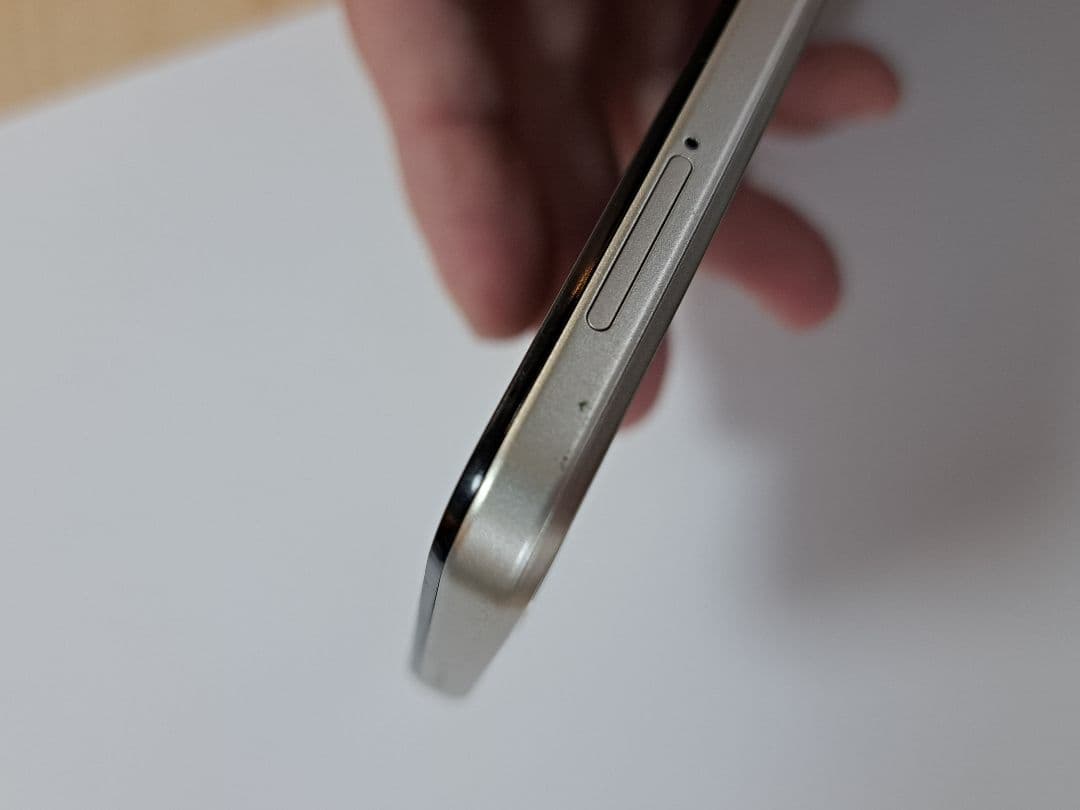 【中古】moto g64y 5G バニラクリーム