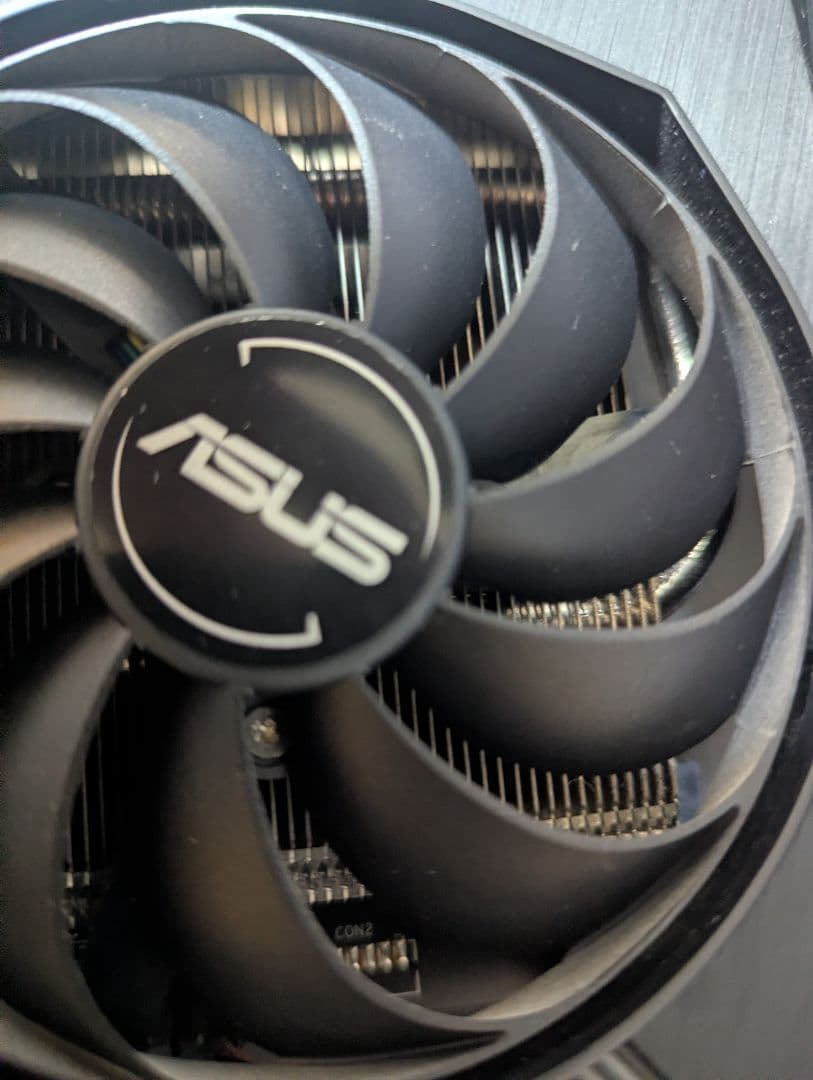 グラフィックボード・グラボ・ビデオカード ASUS DUAL-RX5700-O8G-EVO