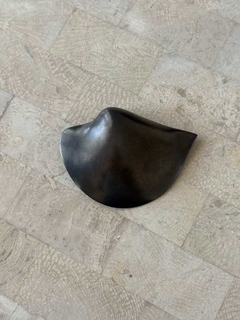 テッドミューリング　Ted Muehling ブローチ　ヤエカ　新品