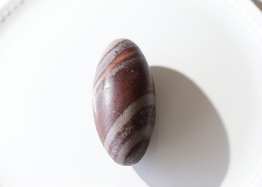 【天然石】高品質　シヴァリンガム