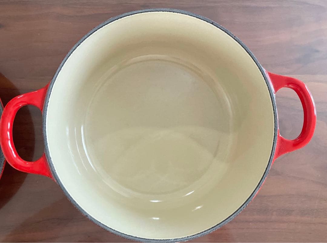 ☆美品☆ ルクルーゼ　ココットロンド　鍋　18cm