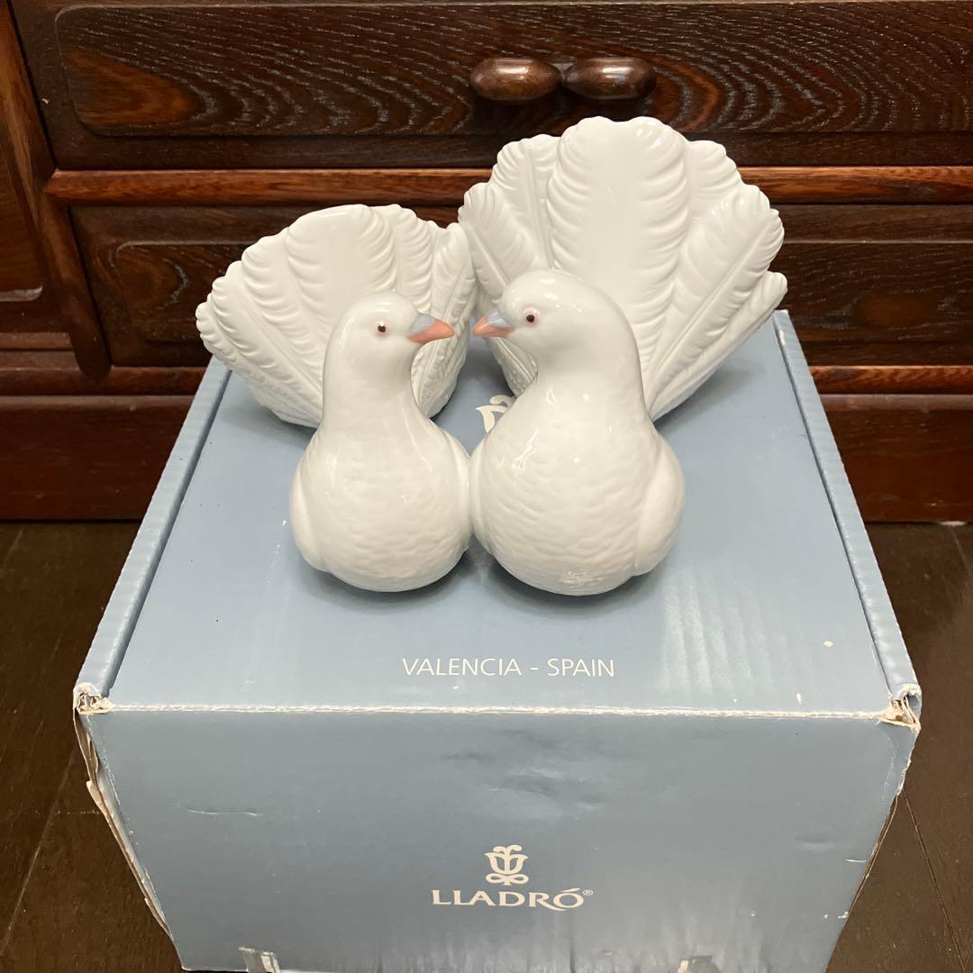 ⭐︎ リアドロ　置物　つがいの鳩　LL A D R O ⭐︎