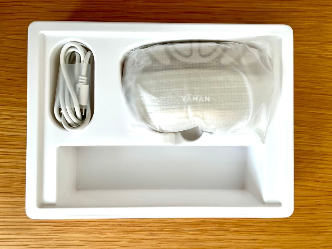 YAMAN 美顔器　リフトロジー