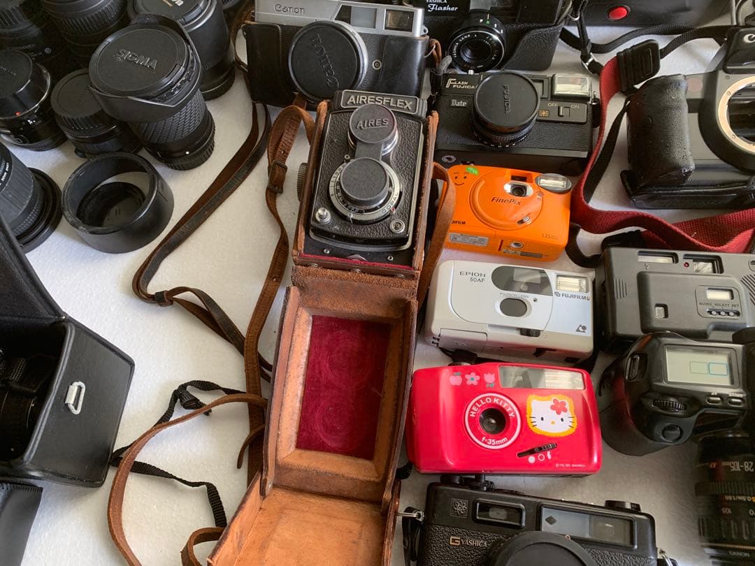 フィルムカメラまとめ 動作未確認 ジャンク 大量 一眼レフ コンパクト レンズ