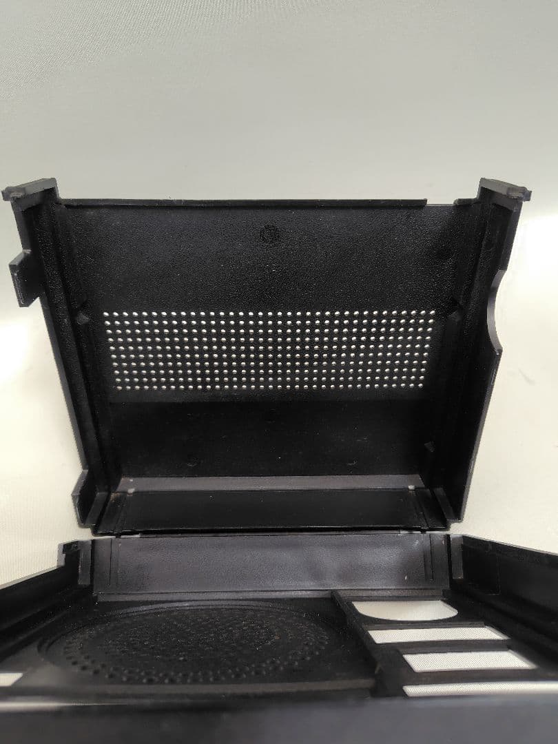 VICTOR　F-240　MW/SW/FM 3バンド ラジオ