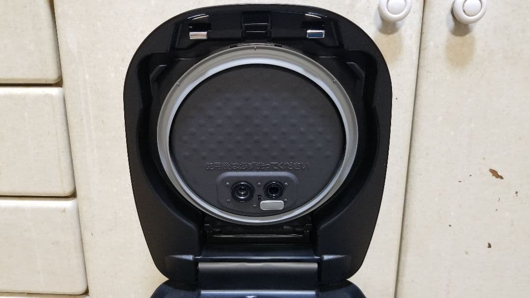 ☆2019年製☆ハイグレードモデル☆タイガー 土鍋圧力IH炊飯器 ご泡火炊き