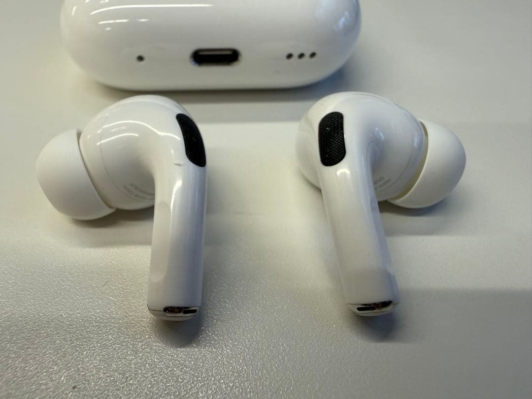 値下げ　AirPods Pro2 純正品 ワイヤレスイヤホン本体
