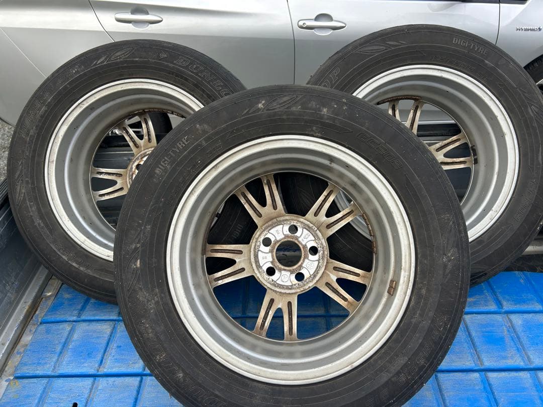 30プリウス　アルミホイール　ホイールキャップ