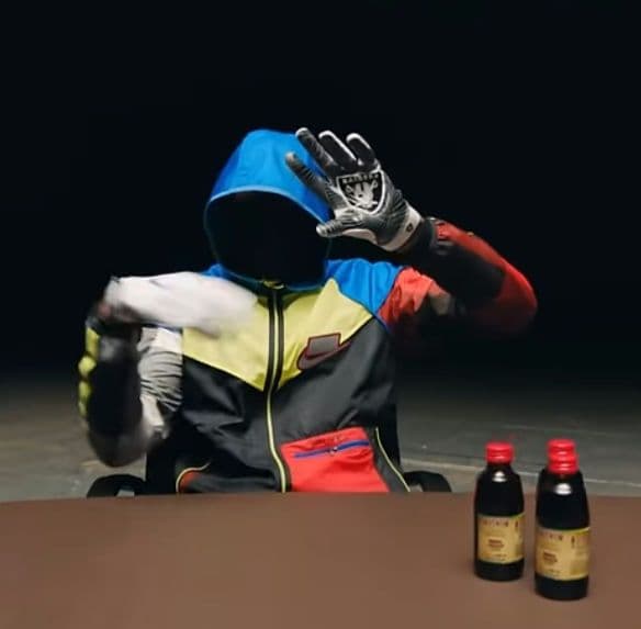 ナイキ ウインドランナー フルジップフーディー マルチカラー パッチワーク M