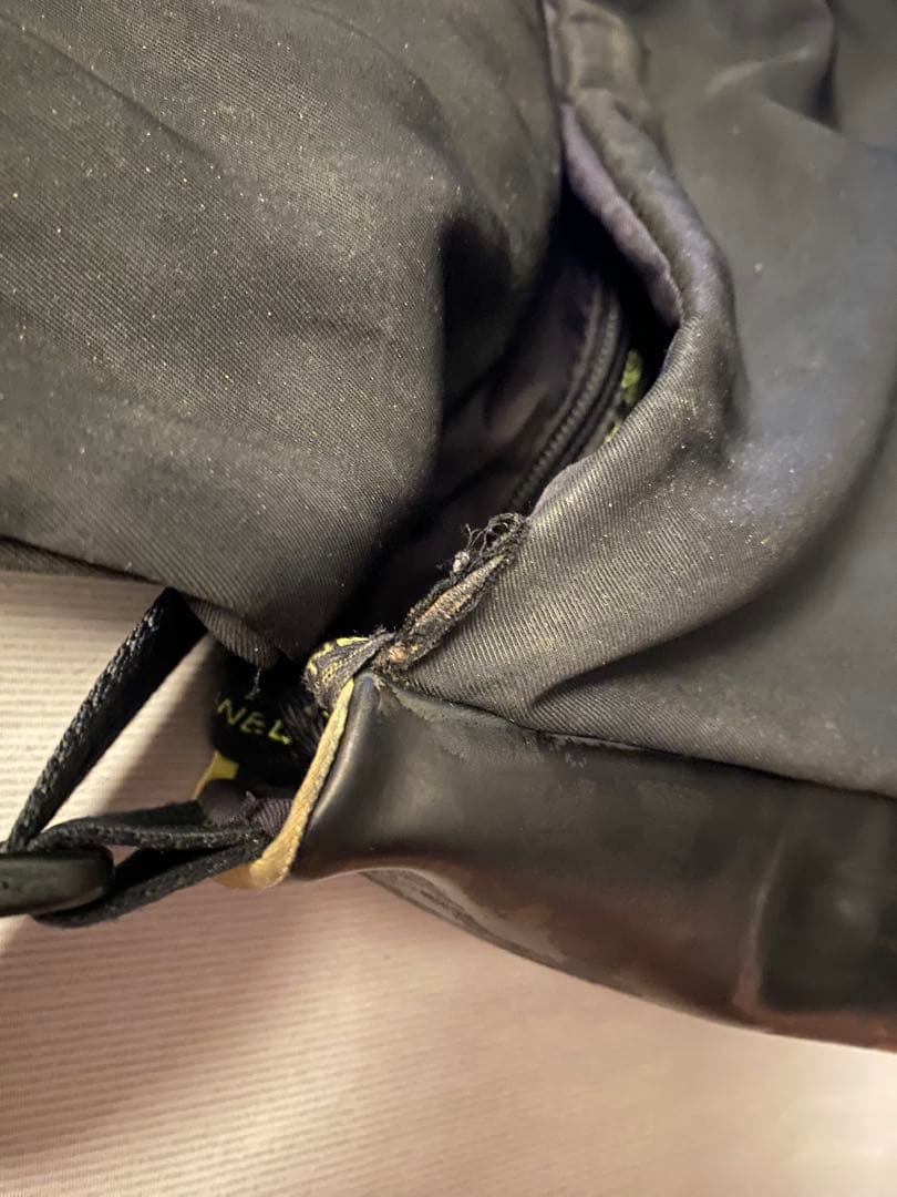 B*M様 【格安】CHANEL shoulder bag シャネル スポーツライ