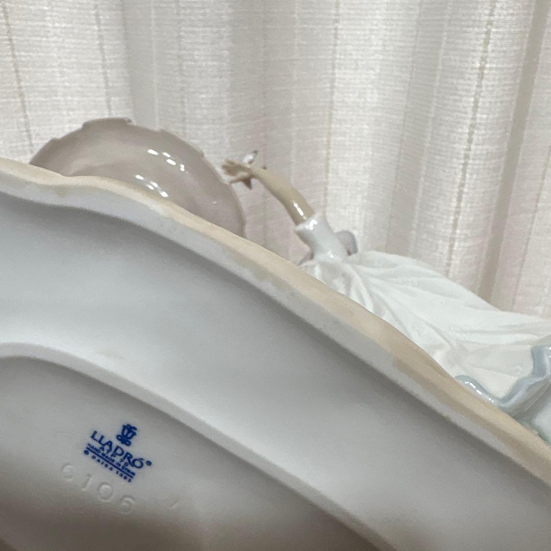 リヤドロLLADRO 「春を告げる小鳥たち」　 新品