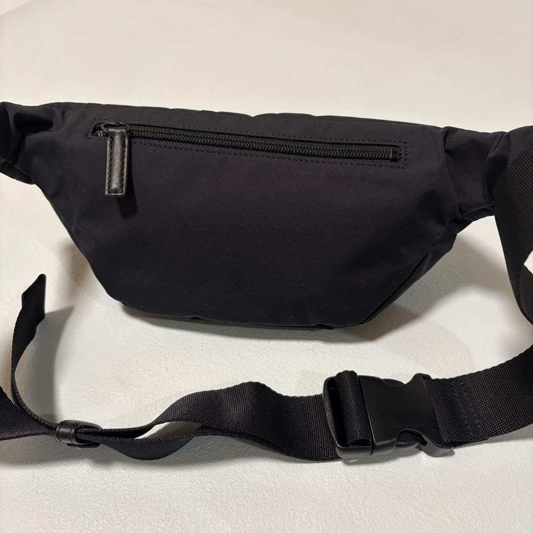 美品✨agnes b. アニエスベー TAS08-03 ウエストポーチ ブラック