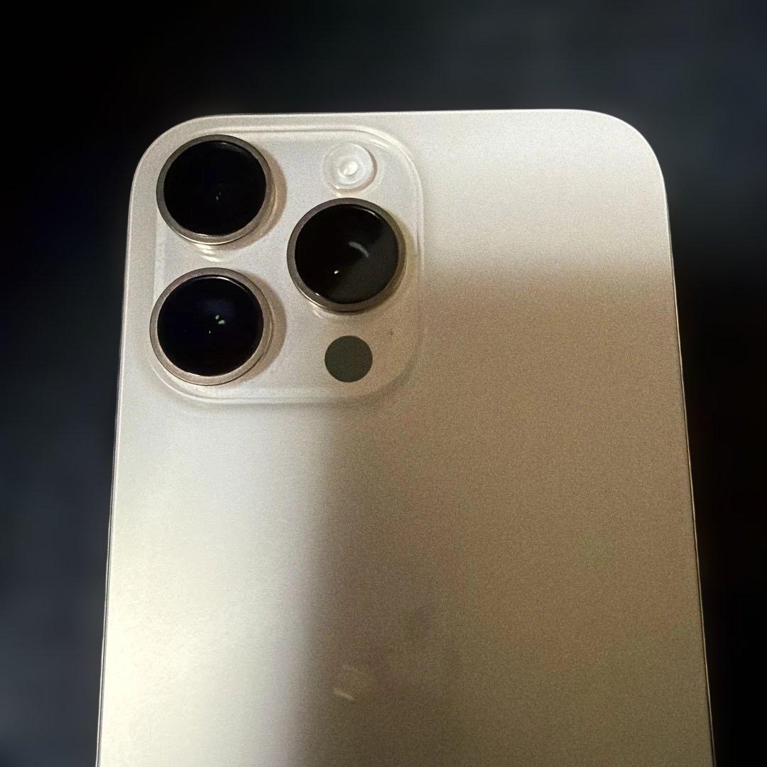 iPhone16 ProMAX デザートチタニウム　256GB