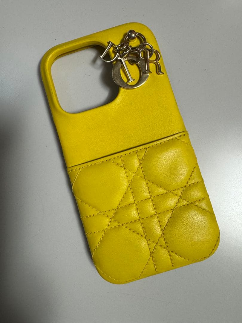 クリスチャンディオール iPhone15Pro