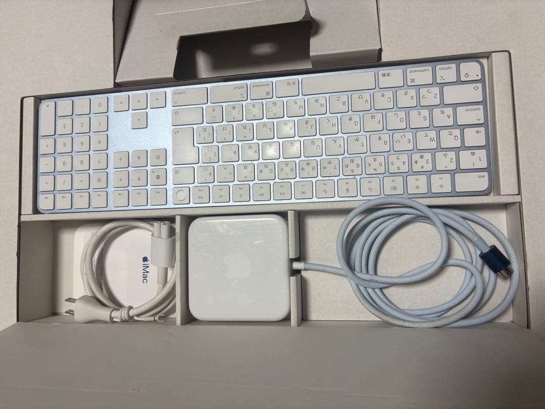 iMac (24 インチ, M1, 2021) ブルー