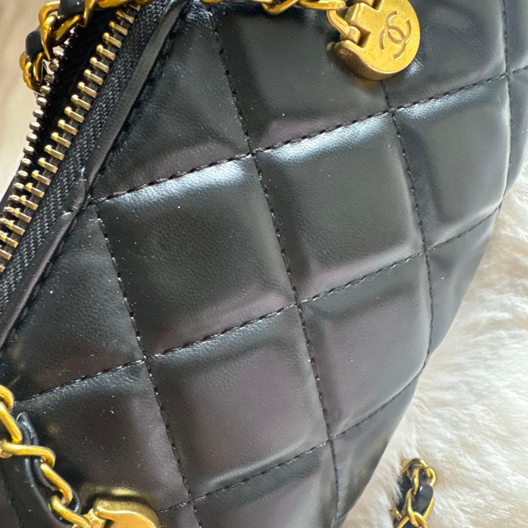 Chanel ノベルティブラック キルティング