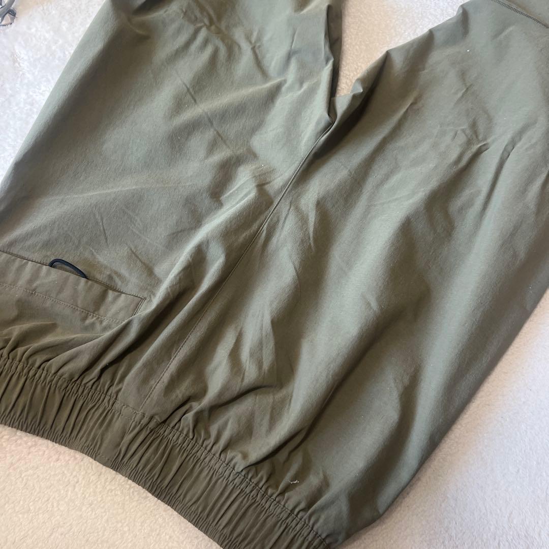 Nike フード付きナイロンジャケット