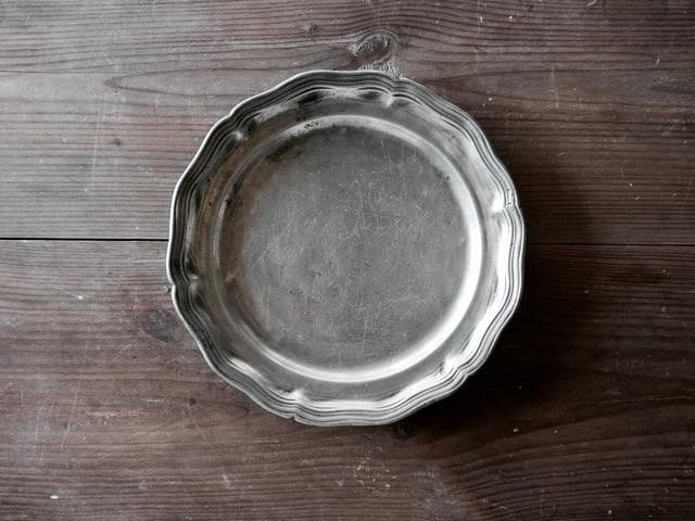 19世紀 フランス 湾曲する縁とエタンプレートb 花リム アンティーク