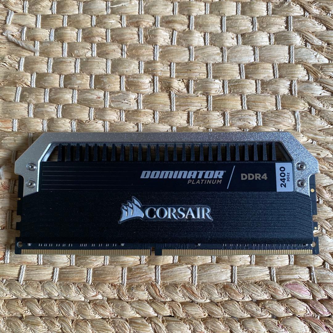 DDR4 128GB(8×16GB) 2400MHz DOMINATOR+fan