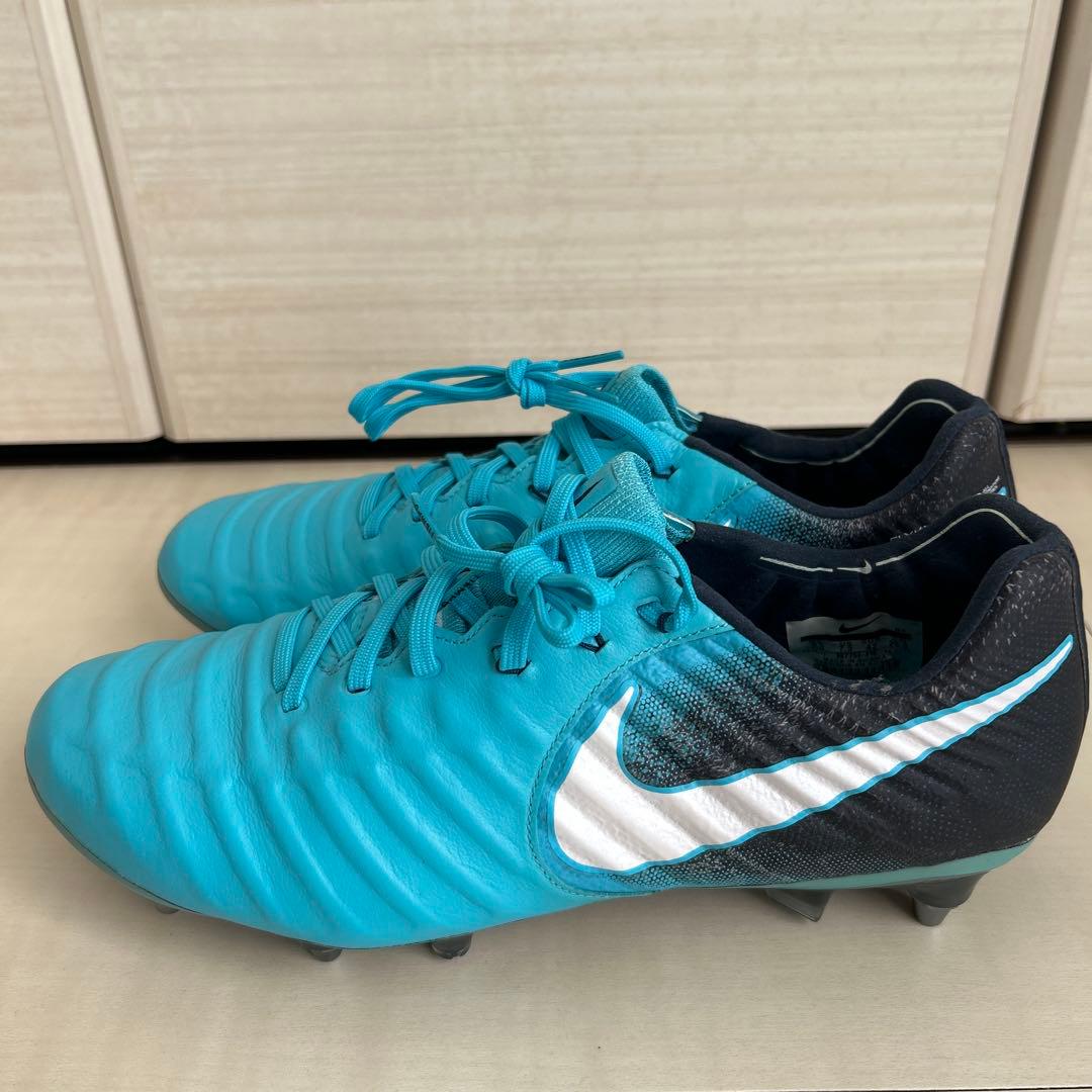 ナイキ ティエンポ レジェンド 7 エリート26.5cm SG 1月末まで出品