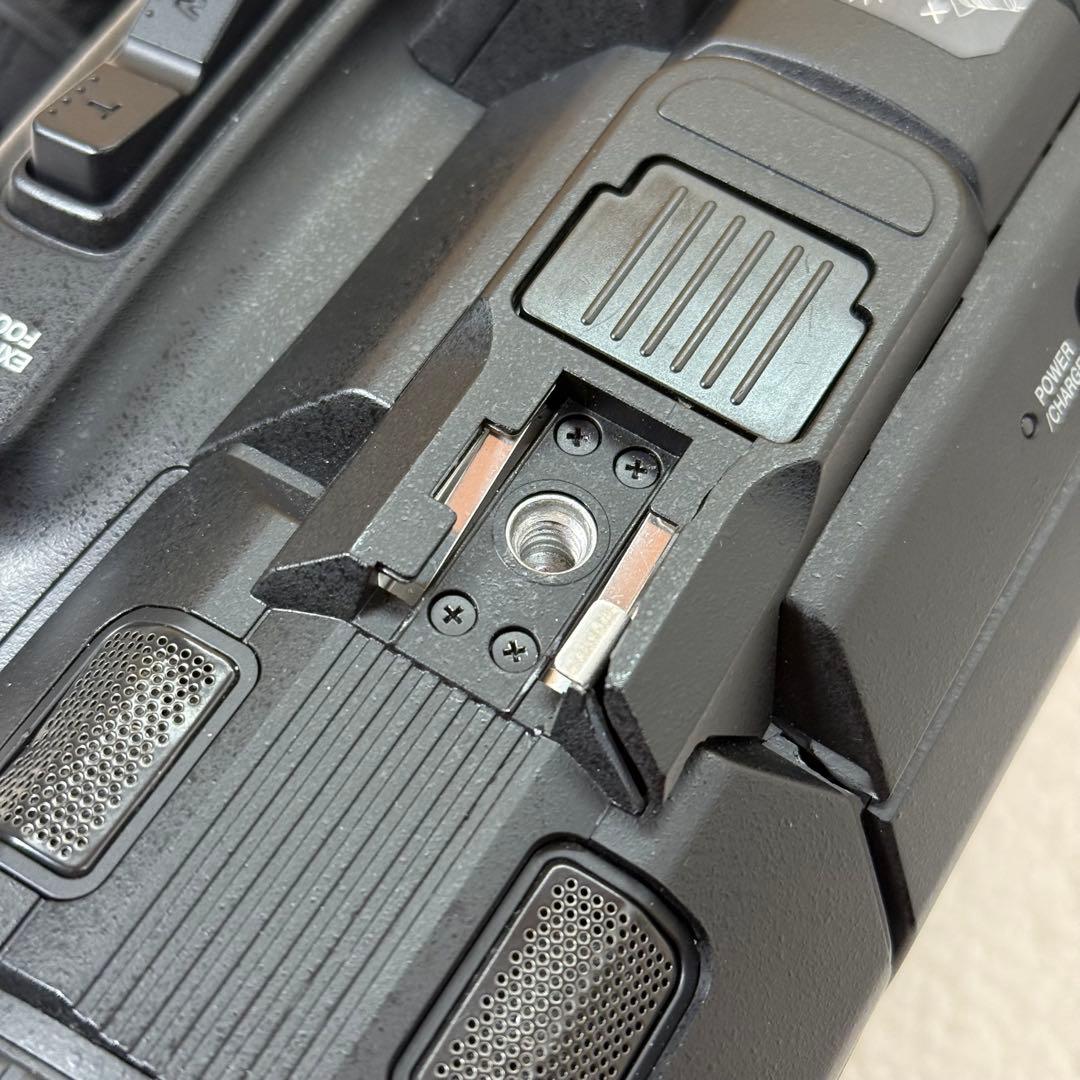 ジャンク　JVC 4Kビデオカメラ GY-HM175