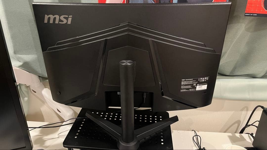 MSI G274CV 27インチ曲面モニター