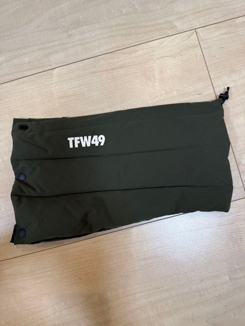 【TFW49】ダウンセットアップ　上下M