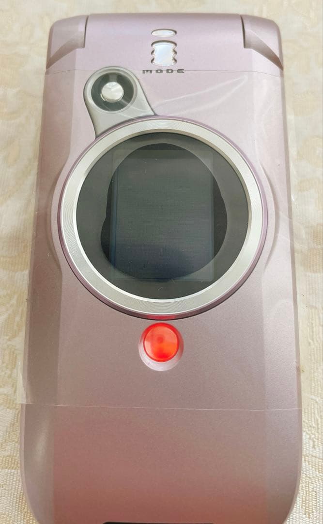 未使用FOMA三菱 ガラケー カメラ 携帯電話D900i ピンク 2004年製