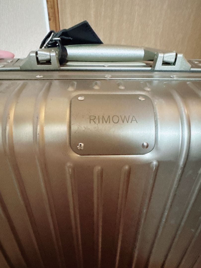 RIMOWA スーツケース　35L ゴールド