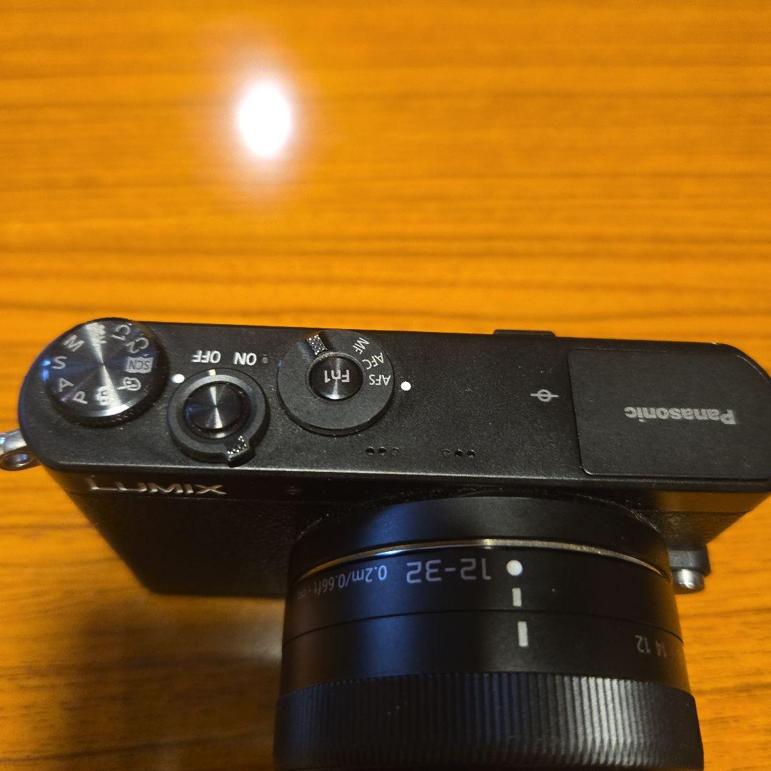 Panasonic LUMIX DMC-GM1ルミックスミラーレス一眼カメラ