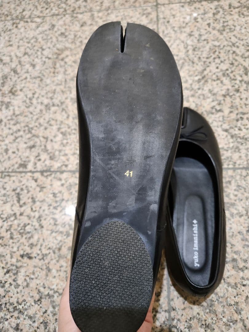 ユウコイマニシ+ 足袋パンプス「HACHI」