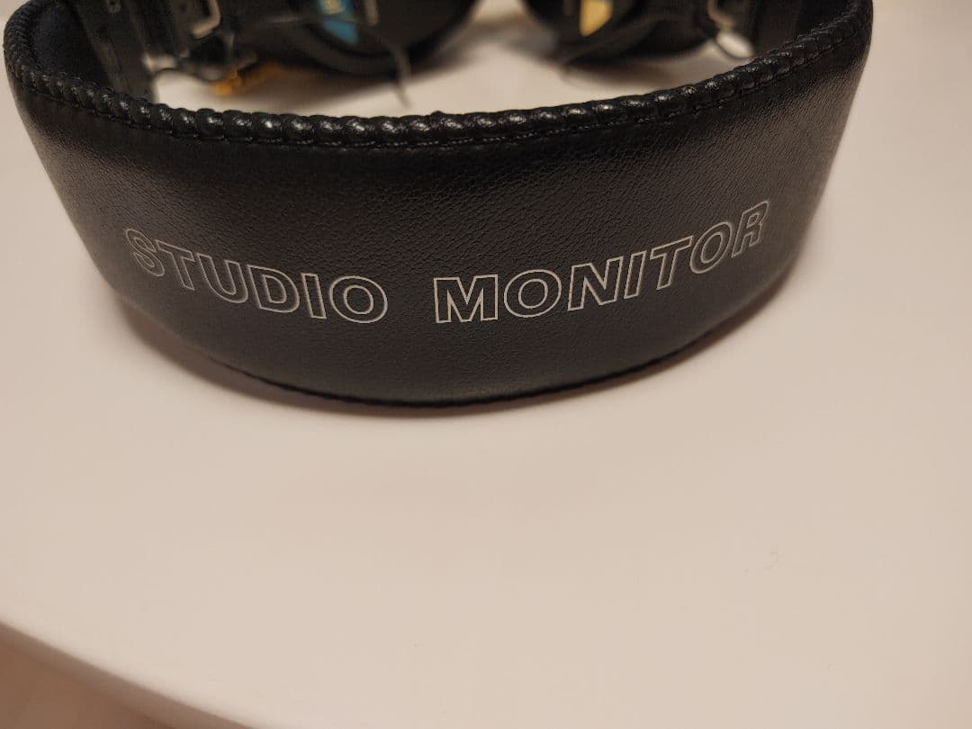 SONY モニターヘッドホン　MDR-7506