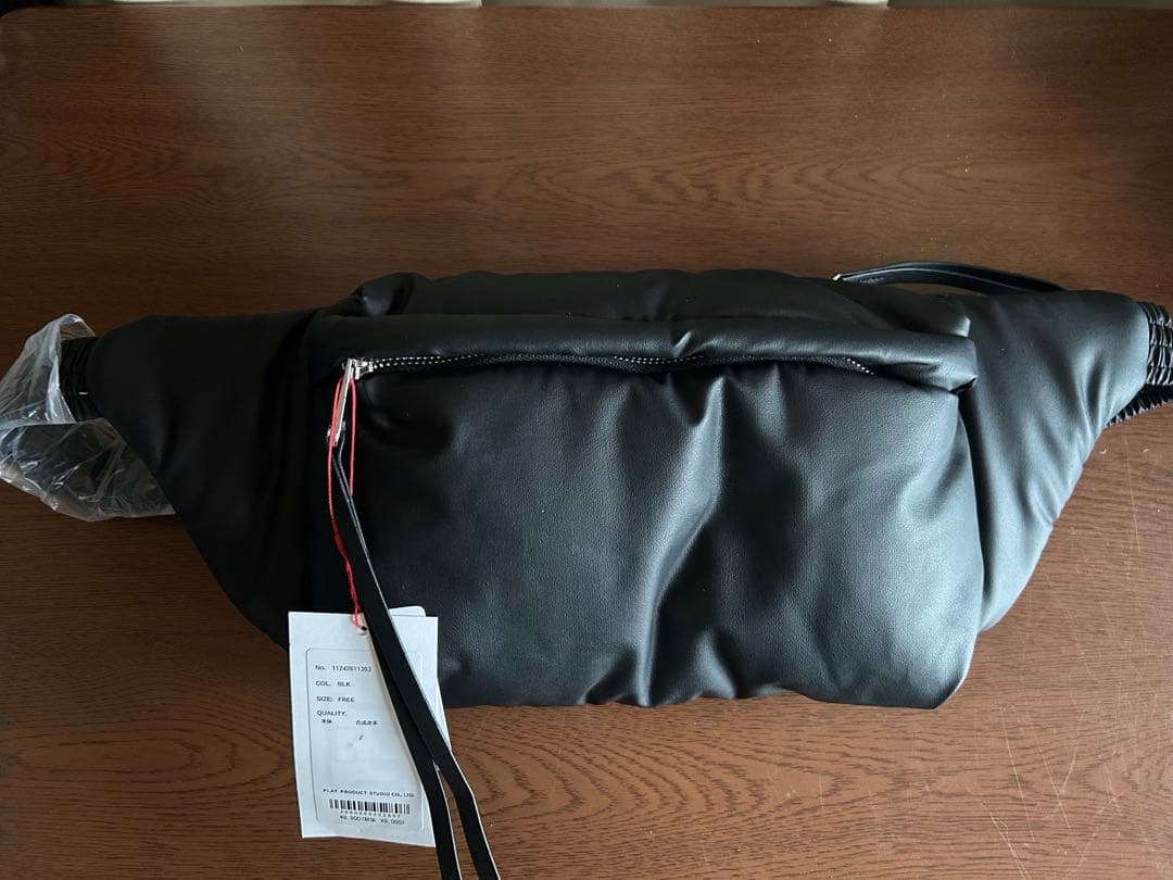 MAISON SPECIAL パディントクロスボディバッグ