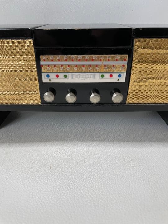 メナード高級化粧品 ステレオ型 小物入れ付き オルゴール ギミック 非売品