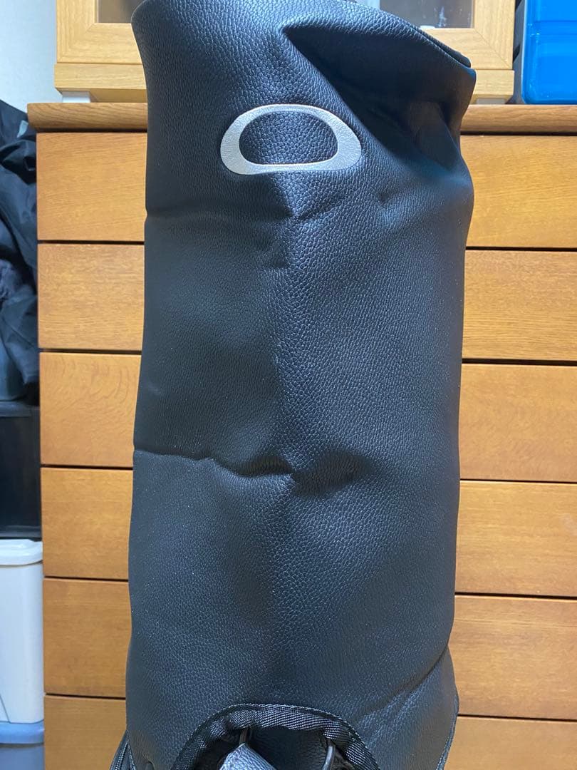 OAKLEY SKULL キャディバッグ アイアンカバーセット