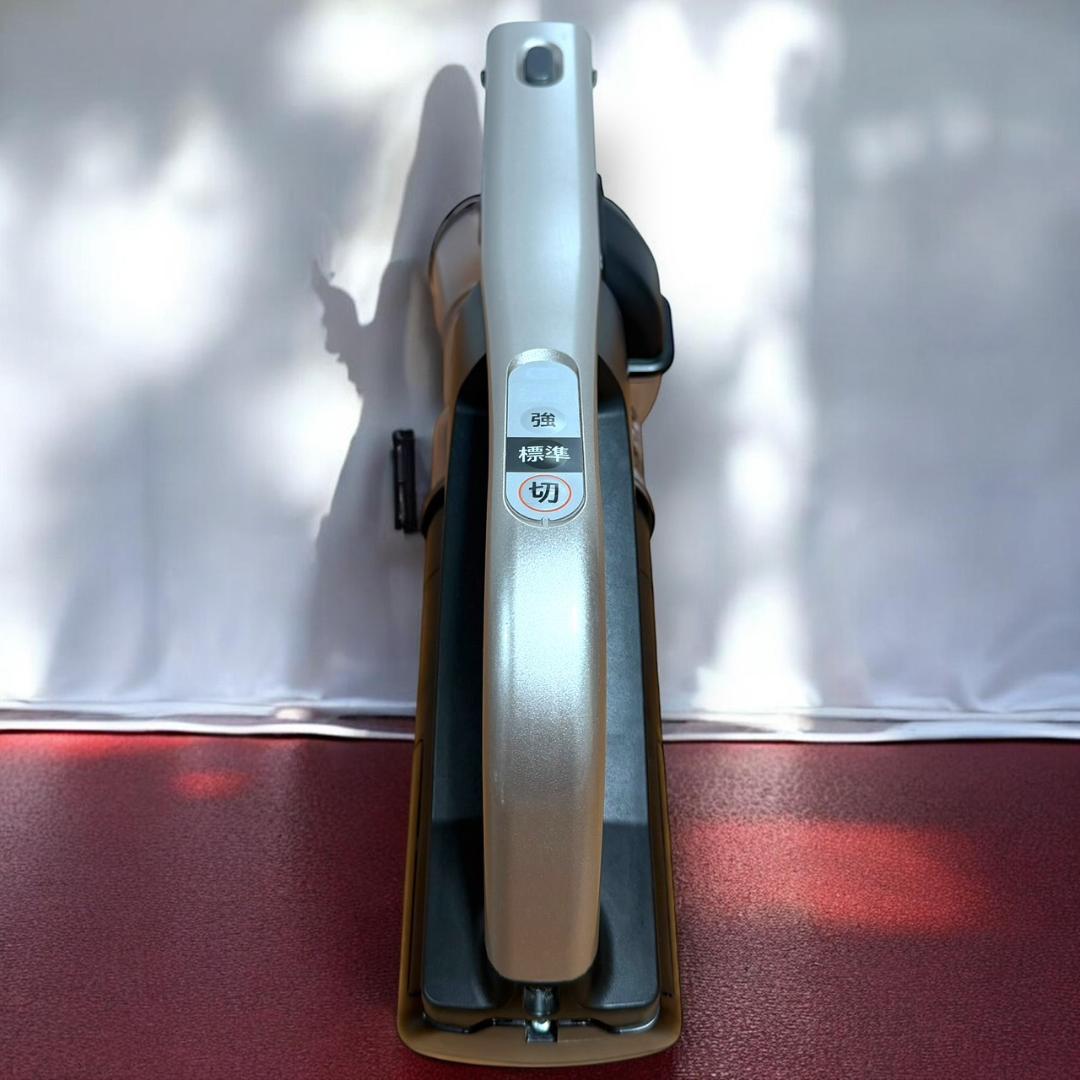 ☆2022年製 美品 日立 PV-BL3J N コードレススティッククリーナー