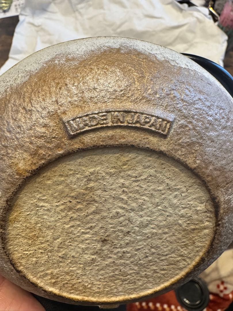 岩中鉄瓶 急須 ゴールド/ホワイト