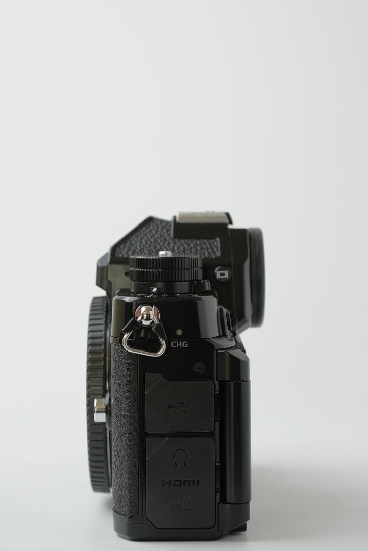 【ほぼ新品】【153回】 Nikon ニコン Zf ミラーレス一眼カメラ ボディ