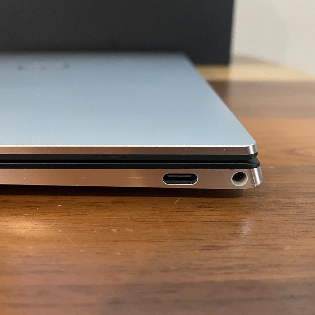 XPS 13 9300 プラチナ 日本語キーボード