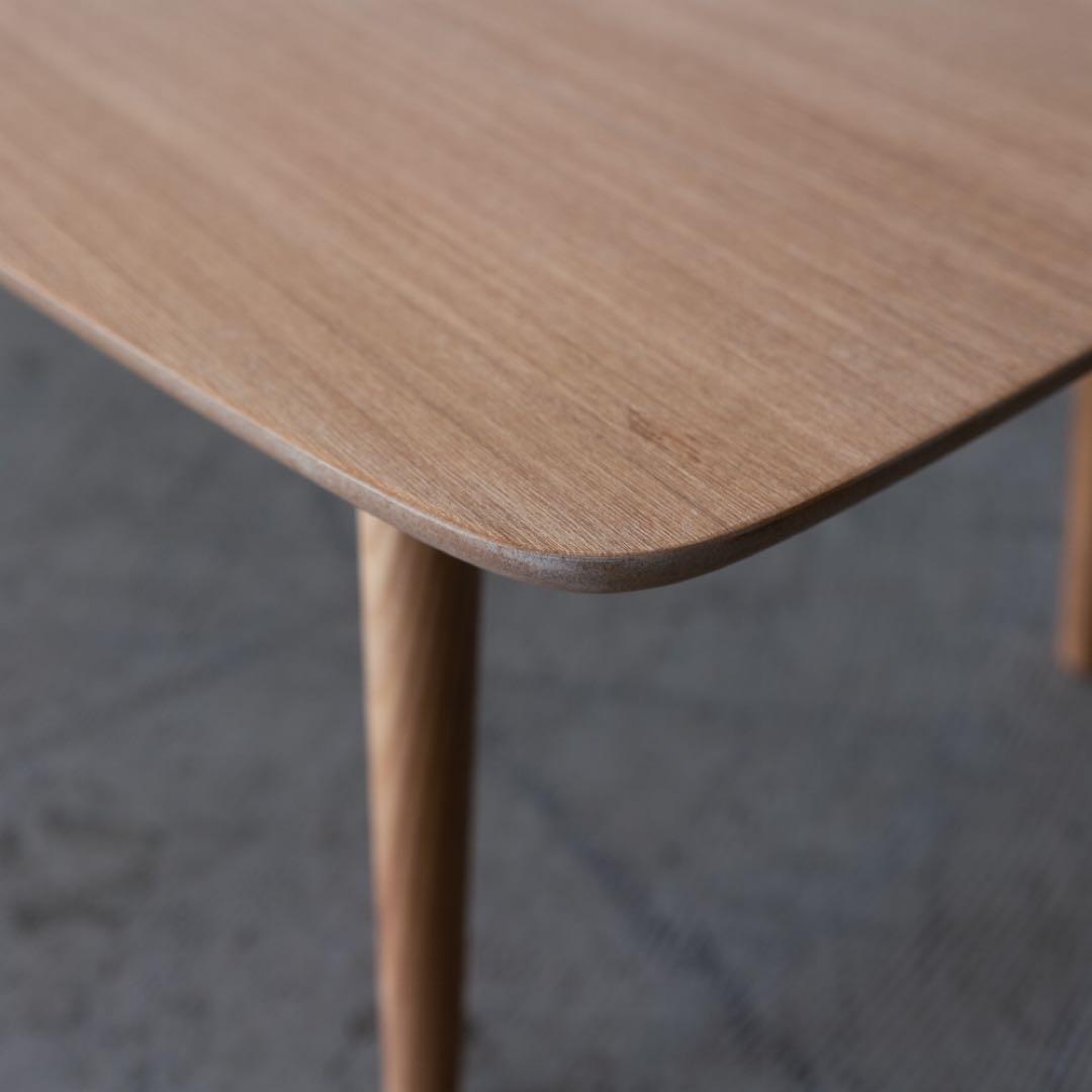 折りたたみテーブル　突板