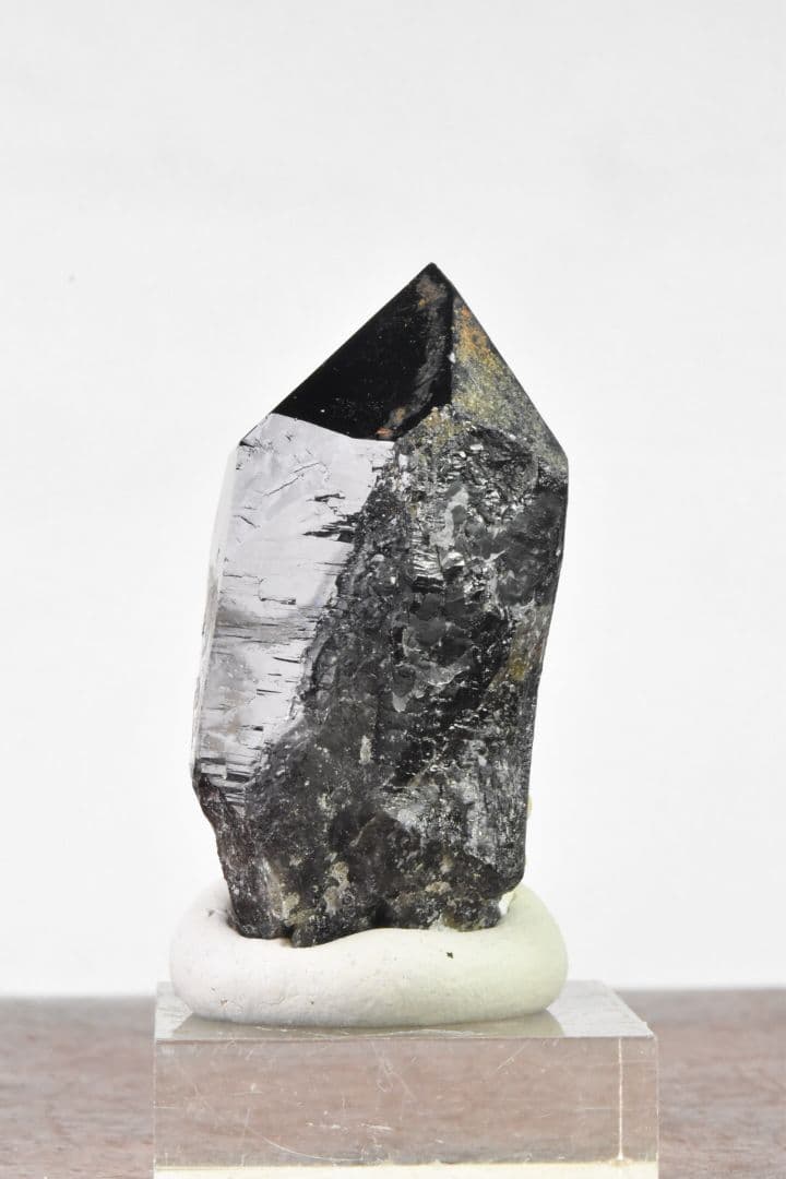 最新産出！ 岐阜県中津川市蛭川田原産 モリオンに近いスモーキークォーツ01