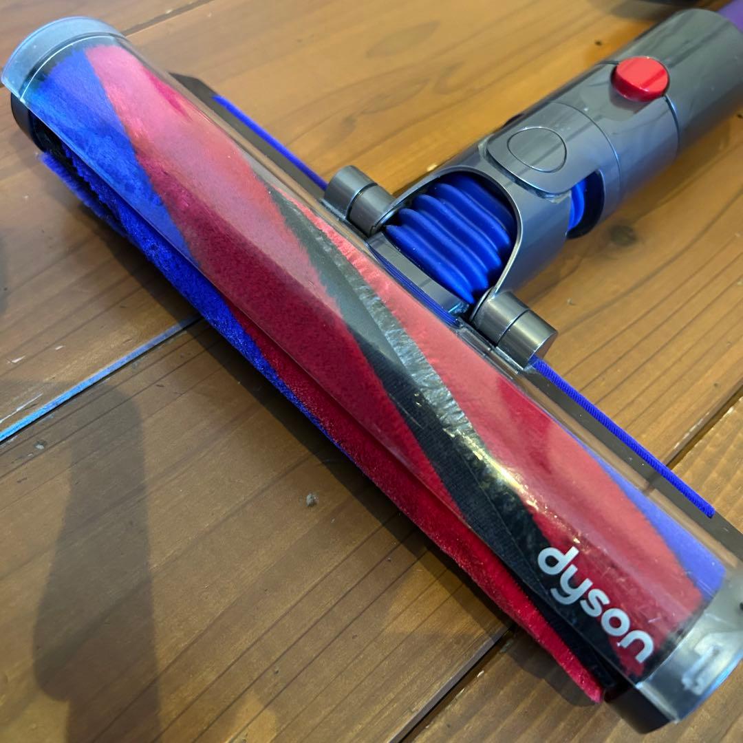 dyson digital slim fluffy☆スタンド付☆バッテリー良好