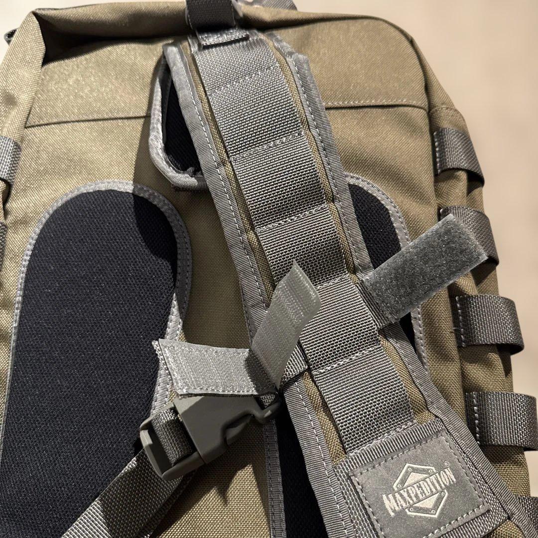 Maxpeditionハンドガンホルスタースリングパック