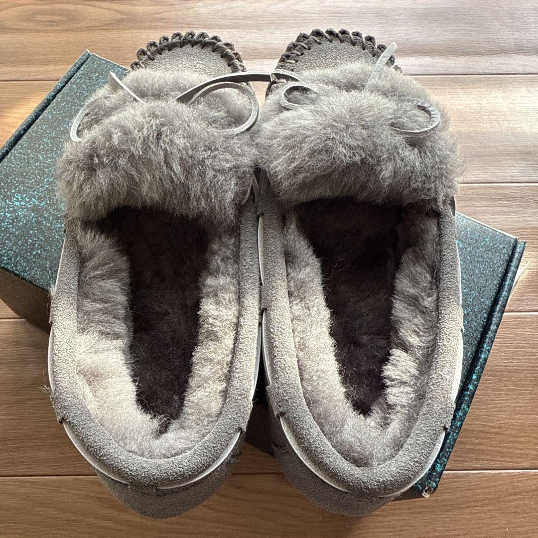 新品＊ EMU グレー Charcoal スエード ファー モカシン 完売カラー